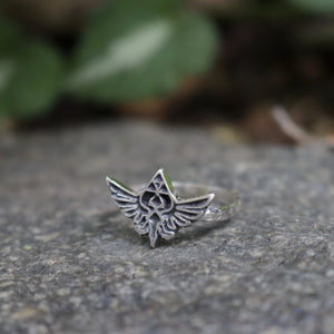 Hand-crafted Zelda Hyrule Crest 925 Sterling Silver Ring