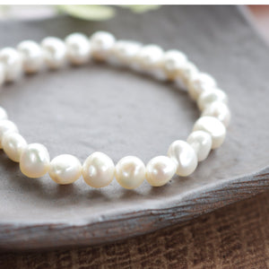 Natural Pearl Elastic Bracelets Simple Elegant