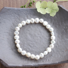 Load image into Gallery viewer, Natural Pearl Elastic Bracelets Simple Elegant